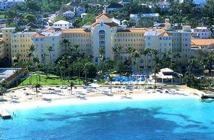 British Colonial Hilton, Nassau, Bahamas | Bond Lifestyle