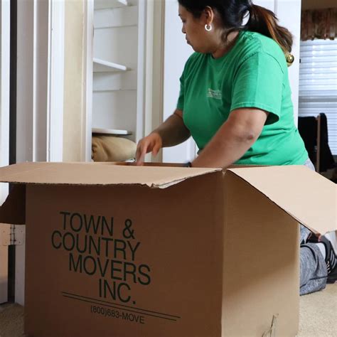 Will Movers Pack For You Town And Country Movers