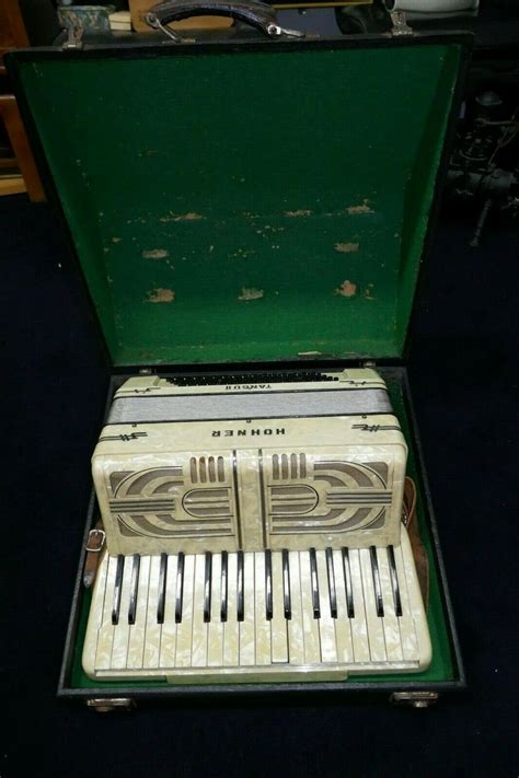 HOHNER TANGO II M 96 Bass Piano Accordion Good Pearl Grey With Case