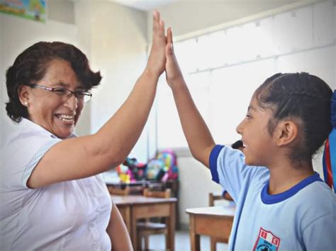 Cuanto Gana Una Maestra En Estados Unidos En Mexico Virtualica