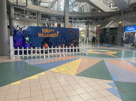 westland mall theater movies 11