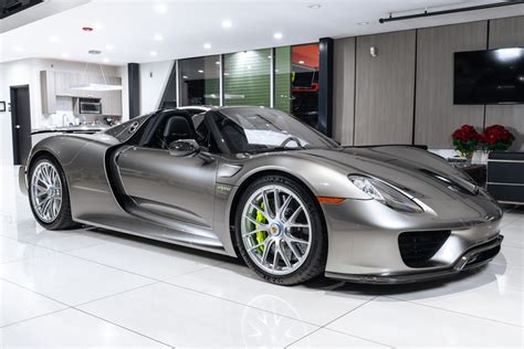 Used Porsche Spyder Weissach Package Liquid Silver Paint