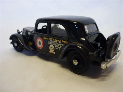 Citroen Traction Rallye Sans Boite Eligor 1 43 Les Miniatures