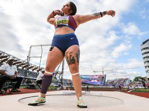 Chase Ealey Takes The Shot Put By Storm At 2023 Millrose Games Runblogrun