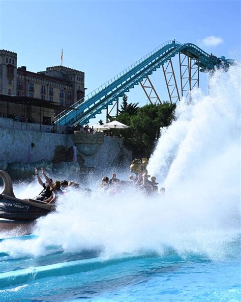 Europa Park St Rung Achterbahn Atlantica Supersplash Evakuiert