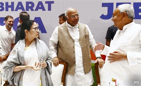 Congress Trinamool At Loggerheads Over Seat Sharing In Bengal Amid