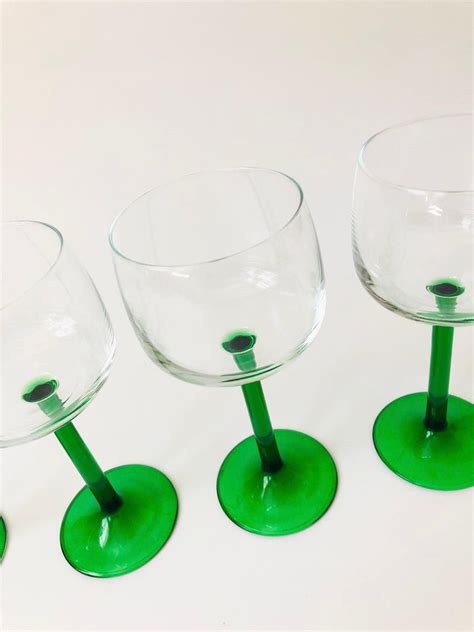 Vintage Green Stemmed Wine Glasses Set Of 4 At 1stdibs