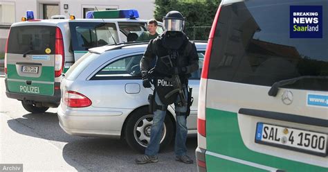 SEK stürmt Wohnung von bewaffnetem Reichsbürger Breaking News Saarland