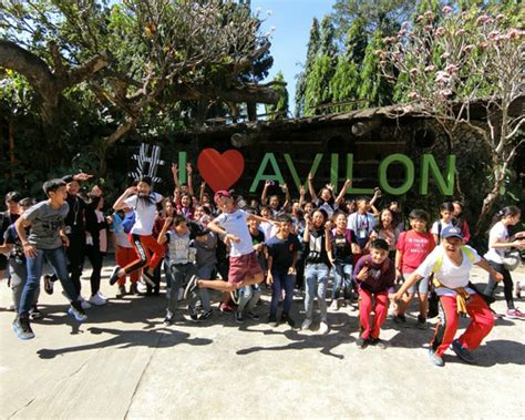 Sale Save 26 On Avilon Zoo Admission Tickets Ticket Kd