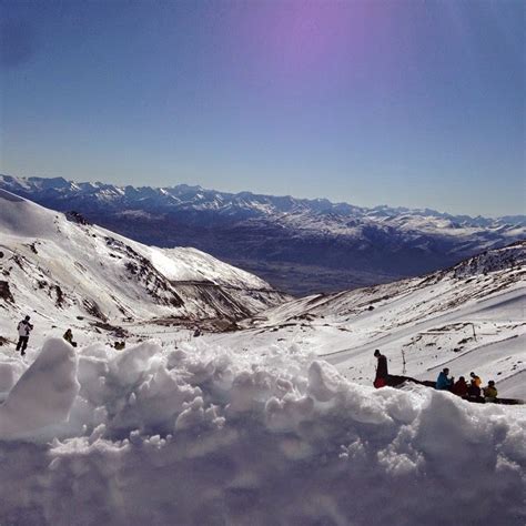 Queenstown New Zealand: Ski Season in Queenstown, New Zealand