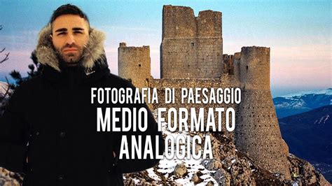 Fotografo Il Castello Di Lady Hawke Con Una Medio Formato Del