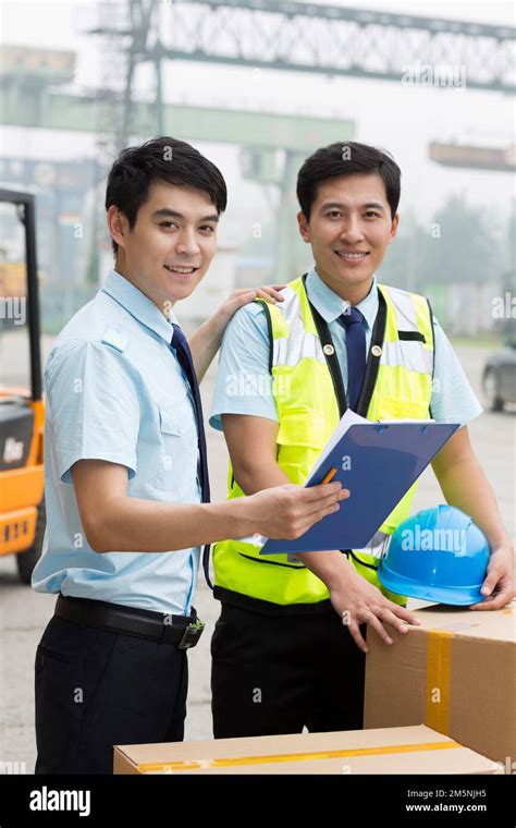 Logistics Warehouse Management Personnel Stock Photo Alamy