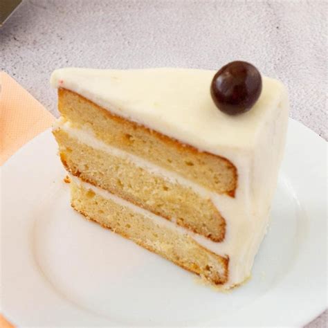 Moist Vanilla Sponge Cake Recipe from Scratch - Cake Decorating Tutorials