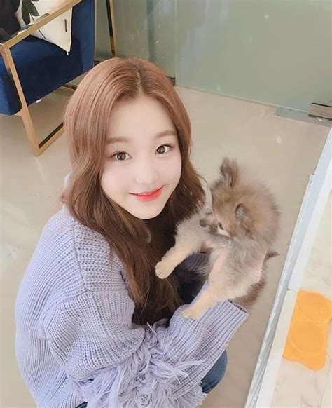 Wonyoung 장원영さんはinstagramを利用しています「🐶 ️🐰 ⠀⠀⠀⠀⠀⠀⠀⠀⠀⠀⠀⠀⠀⠀⠀⠀⠀ 원영 ウォニョン Izone 아이즈원 アイズワン」 Cute