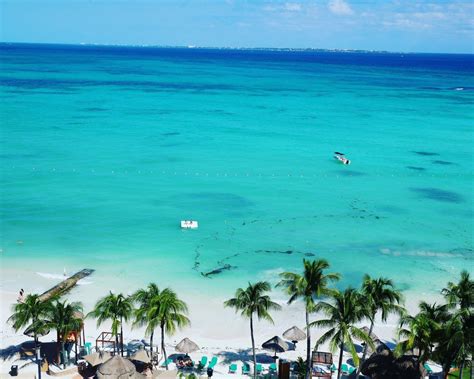 The Grandcoralbeach Is Located On The Perfect Section Of Cancuns Zona