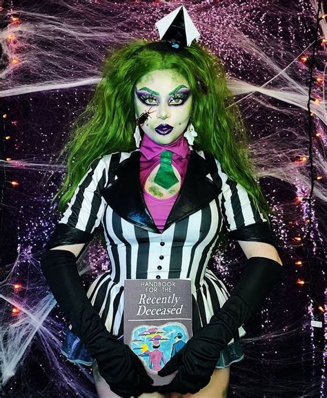 Pin By ARI On Costume Beetlejuice Outfits Beetlejuice Opera Gloves