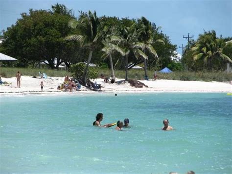 Sombrero Beach Marathon Florida Keys Reviews Photos Videos Florida Keys Beaches