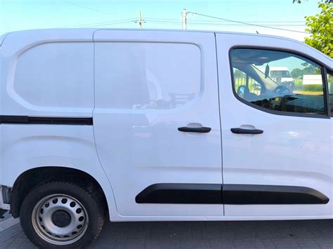 TOYOTA PROACE CITY OPEL COMBO E DRZWI PRAWE TYLNE PRZESUWNE KOLOR EWP