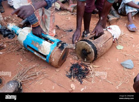 Malawian Drums Hi Res Stock Photography And Images Alamy