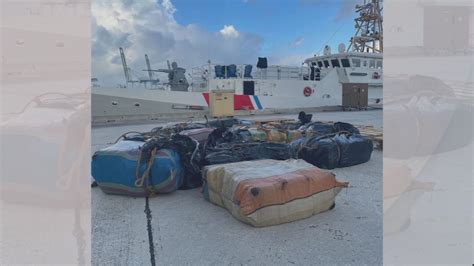 La Guardia Costera Descarga Casi Libras De Coca Na En Miami Beach