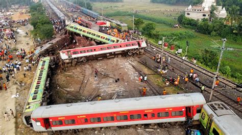 Train Collision In Eastern India Kills 280 Injures Hundreds More Abc News