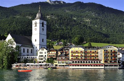 Romantik Hotel Im Weissen Rössl am Wolfgangsee LOOPING Zusammen