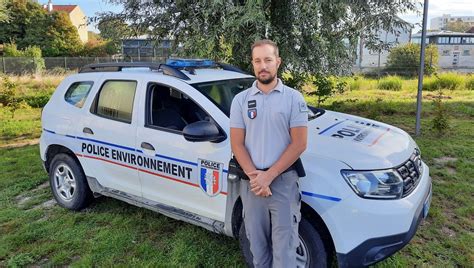 Quelles Sont Les Missions De La Police De L Environnement France Bleu