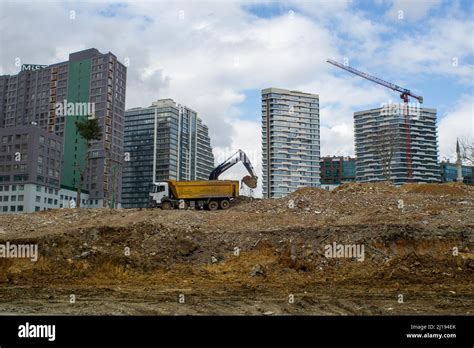 23 De Marzo De 2022 Escenas De La Vida Cotidiana En Fikirtepe Uno De