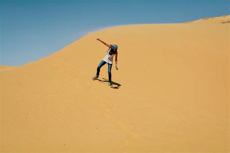 Overnight Safari Trip To Bahariya White Desert