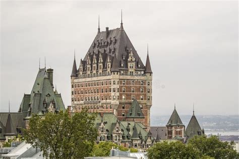 Fairmont Le Chateau Frontenac Stock Photo - Image of historic ...