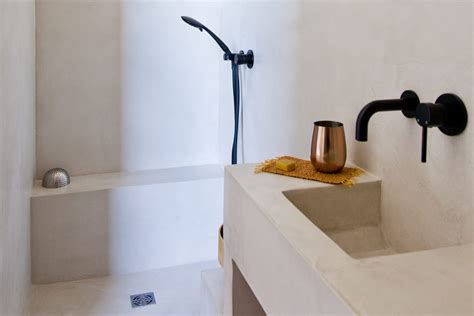 Une Banquette Ton Sur Ton Dans La Douche