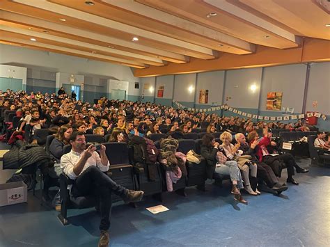 Institución La Salle on Twitter Una tarde llena de arte y solidaridad