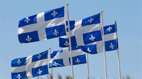 Histoire : Les drapeaux du Québec