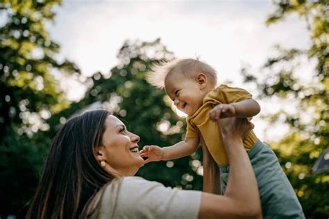 Hair Loss in Babies: When Your Baby Starts Balding - Baby Chick