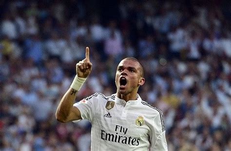 Real Madrid defender Pepe urges teammates to respect the fans