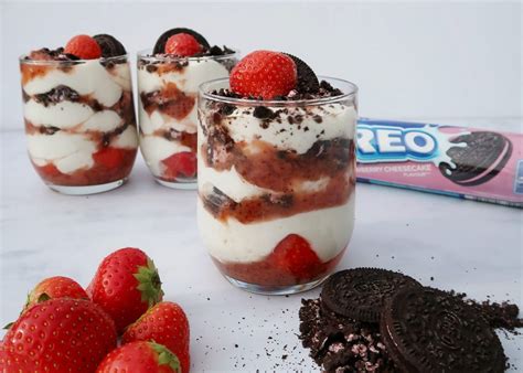 Strawberry Cheesecake Flavour Oreo Parfait Someones Mum