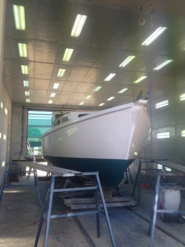 Vessel Re Paint Gippsland Boatyards