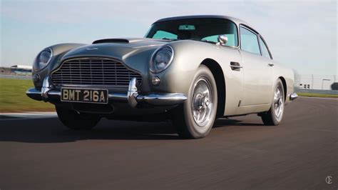 Heres What Its Like To Drive 007s Aston Martin Db5 From No Time To Die