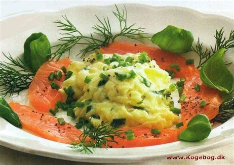 Røget laks med grøn røræg opskrift på lækker frokost