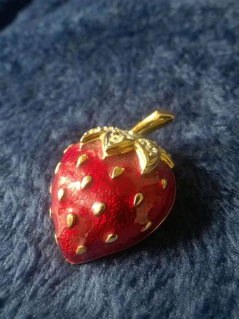 Vintage Brooch Strawberry Brooch Strawberries Enamel Etsy Vintage