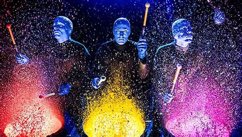 10 Amazing Blue Man Group Performances (and Why You Should See Them in ...