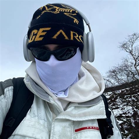 ARCTERYX X PALACE Beanie Description Depop