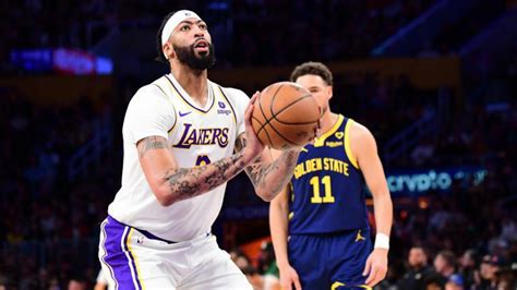 Anthony Davis Eye Injury Update Lakers Star Leaves Game Vs Warriors