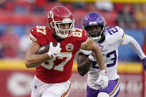 Chiefs Experimenting With Using Four Tes The Arkansas Democrat