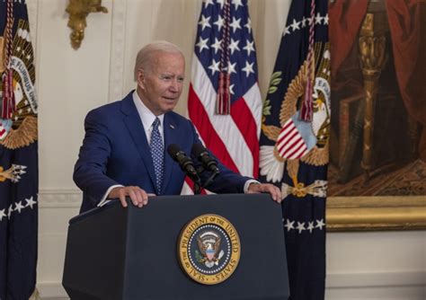 Usa Joe Biden Og Osi Nowy Pakiet Pomocy Wojskowej Dla Ukrainy O