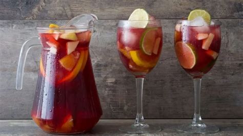 C Mo Hacer Clericot Con Vino Tinto Y Frutos Rojos Vinos Kich K