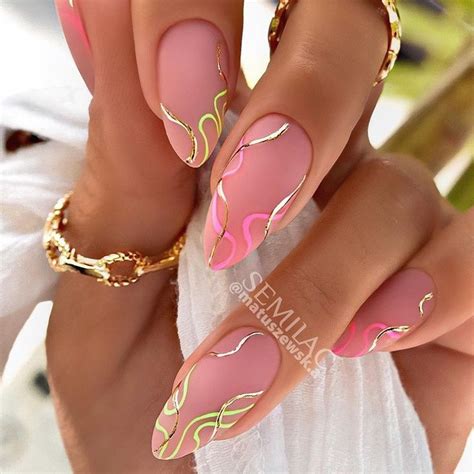 Pin by Myrian Stella on uñas lindas Gel nails Almond nails Nail art