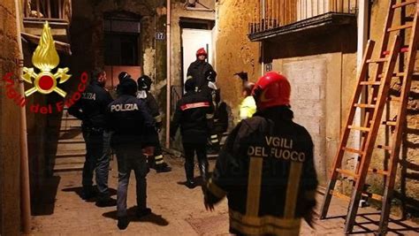 Disagi A Caltagirone Tempestivo L Intervento Dei Vigili Del Fuoco Il