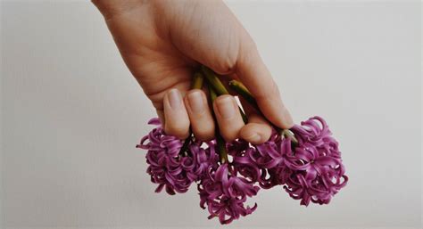 Как перестать грызть ногти: научный подход — Reminder
