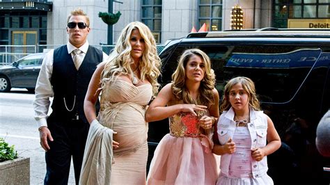 Kim Zolciak files divorce counterclaim seeking full custody of children ...